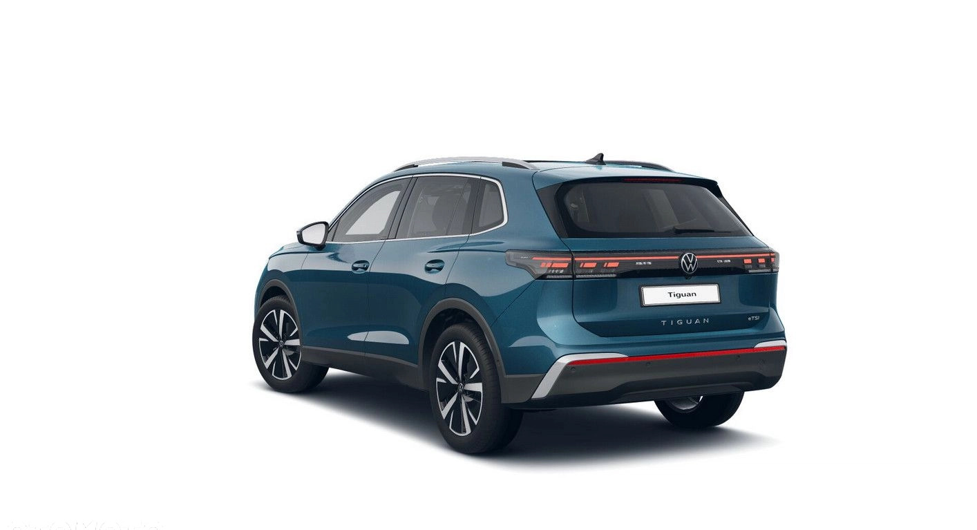 Volkswagen Tiguan cena 191330 przebieg: 5, rok produkcji 2024 z Karpacz małe 37